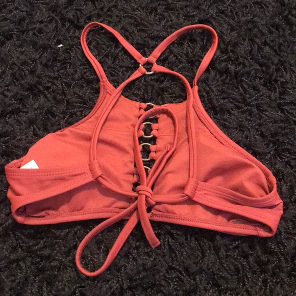 Xhilaration swimsuit top - Picture 2 of 3